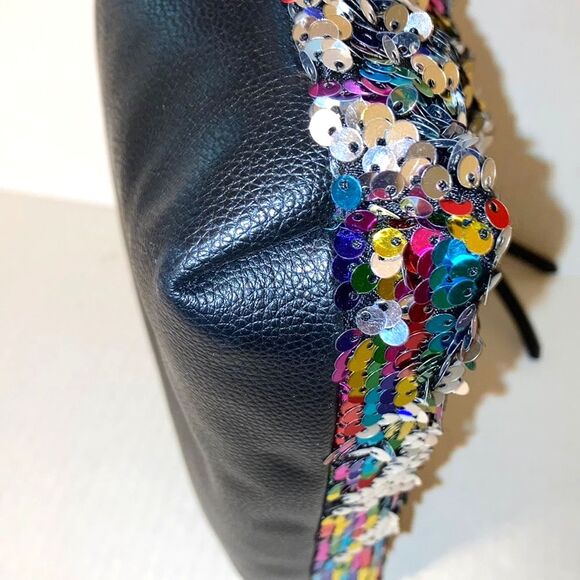 VICTORIAS SECRET Makeup Cosmetic Stripe Sequin Clutch Bag Rainbow 10 x 7.5 x 2 " - Picture 5 of 10